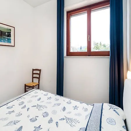 Pini Apartment *